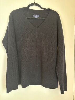 LL Bean women's Signature boxy black cashmere sweater